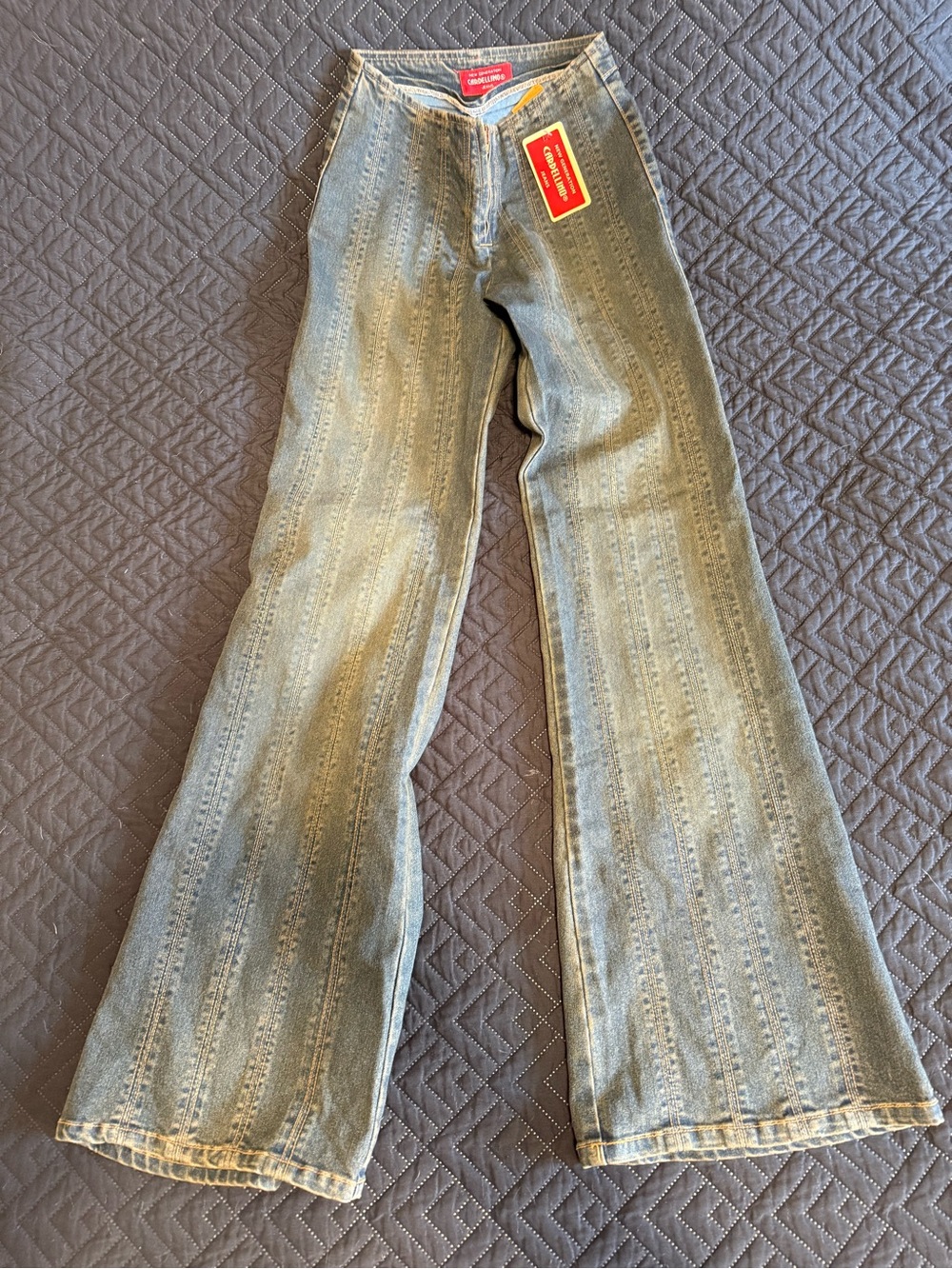 NWT! Cardellino Jeans Vertical Stitch Details Zip Front Flared Wide Leg Jeans-S